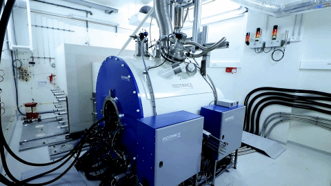 cyclotron radiochemistry installation commissioning CEA SHFJ Orsay Frederic Joliot